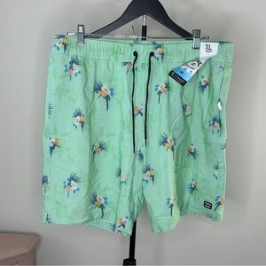 NWT Billabong Men's Tropical Print Swim Shorts